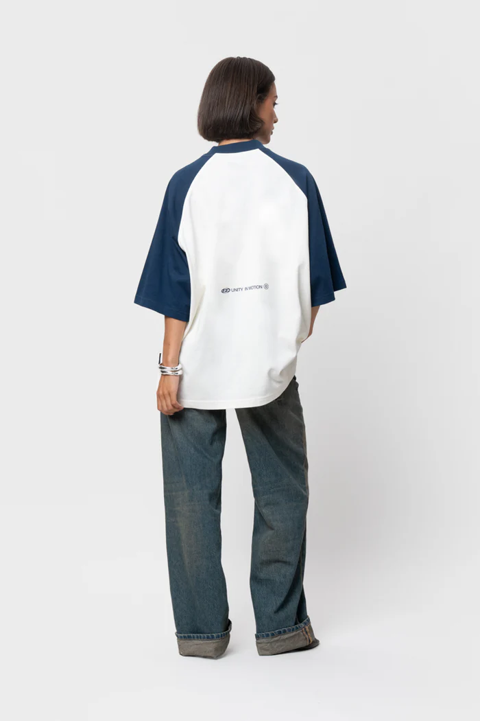 Equalité Axel Raglan Boxy Tee Off-White & Navy - Afbeelding 6